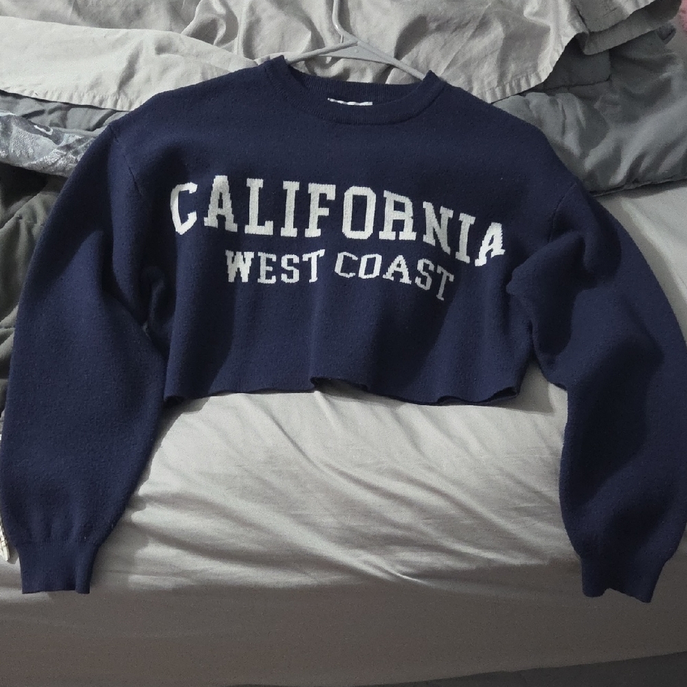 Pink Rose Navy Blue Crop Top